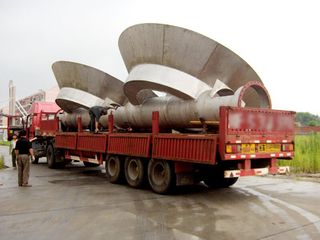 Ammonia liquid recovery bucket